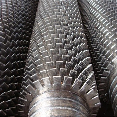 أنبوب ذو زعانف لحام مسنن